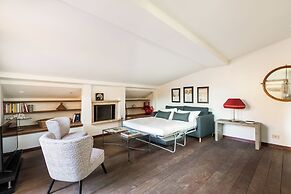 Trastevere Romantic Terraced Apartment 