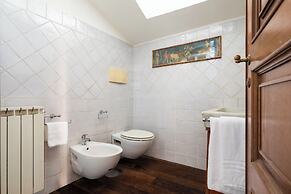 Trastevere Romantic Terraced Apartment 