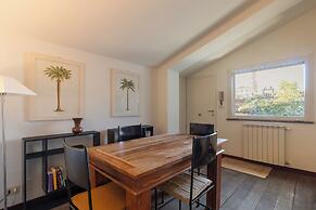 Trastevere Romantic Terraced Apartment 