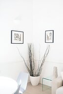 Vatican Beautiful 2Br Apartment 