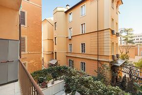 Vatican Beautiful 2Br Apartment With Terrace 