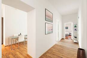 Vatican Beautiful 2Br Apartment With Terrace 