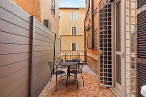 Vatican Beautiful 2Br Apartment With Terrace 