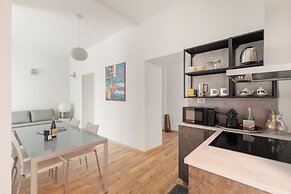 Vatican Beautiful 2Br Apartment With Terrace 