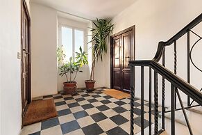 Vatican Lovely And New 2 Br Apartment