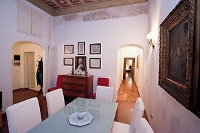 Via Giulia Wonderful Apartment 