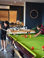 Brick Box Pool Villa & Café