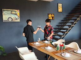 Brick Box Pool Villa & Café