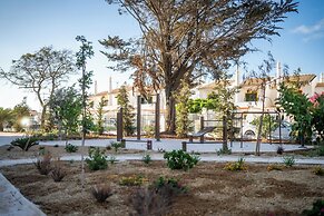 Castelo Suites Hotel