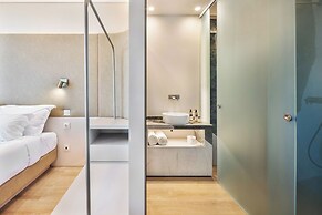 Castelo Suites Hotel