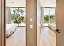 Castelo Suites Hotel