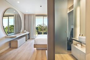 Castelo Suites Hotel