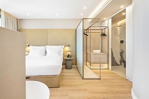 Castelo Suites Hotel