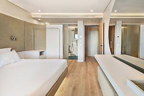 Castelo Suites Hotel