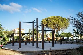 Castelo Suites Hotel