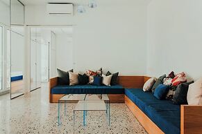 MGM Residencies - Miaouli