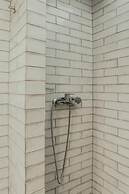 MGM Residencies - Miaouli