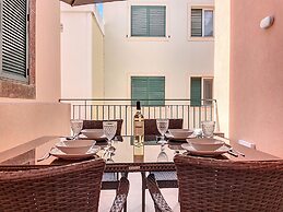 Cassia Loft by Atlantic Holiday