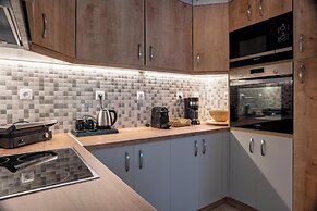 Acropolis Penthouse Project