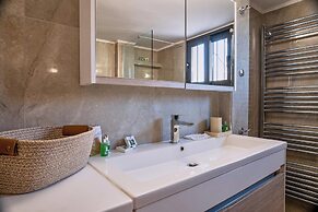 Acropolis Penthouse Project