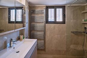 Acropolis Penthouse Project