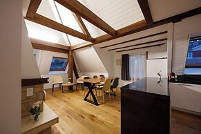 BERG&BERG APARTMENTS-Spiez Self Check-In