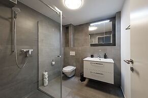 BERG&BERG APARTMENTS-Spiez Self Check-In