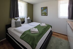 BERG&BERG APARTMENTS-Spiez Self Check-In