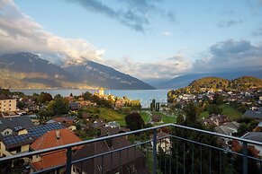 BERG&BERG APARTMENTS-Spiez Self Check-In