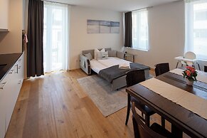 BERG&BERG APARTMENTS-Spiez Self Check-In
