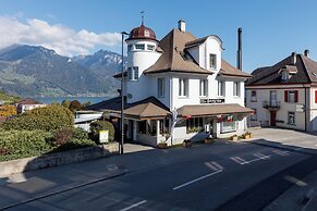 BERG&BERG APARTMENTS-Spiez Self Check-In