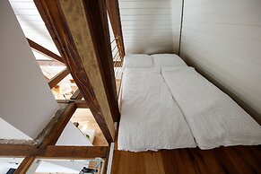 BERG&BERG APARTMENTS-Spiez Self Check-In
