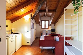 notaMi - MANSARDE BELVEDERE DUOMO