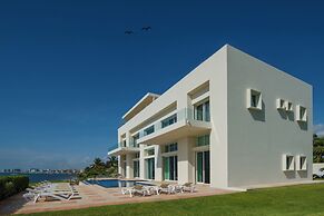 Villa Punta Sam Cancun Beachfront Luxury
