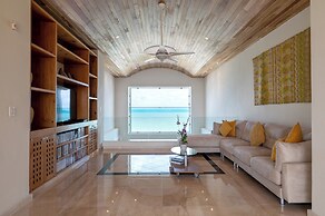 Villa Punta Sam Cancun Beachfront Luxury
