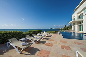 Villa Punta Sam Cancun Beachfront Luxury
