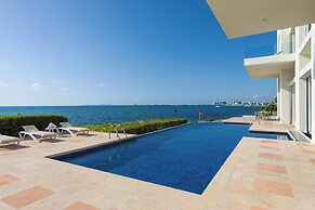 Villa Punta Sam Cancun Beachfront Luxury