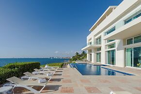 Villa Punta Sam Cancun Beachfront Luxury