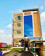 Hotel Gayatri Palace