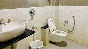 Hotel Gayatri Palace