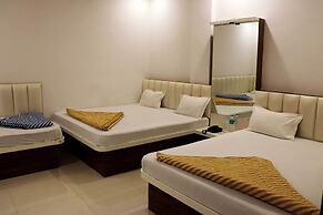 Hotel Gayatri Palace