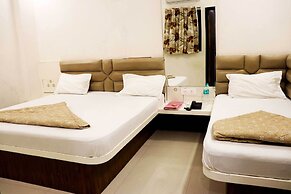 Hotel Gayatri Palace