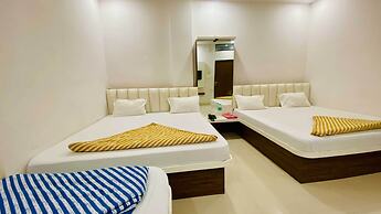 Hotel Gayatri Palace