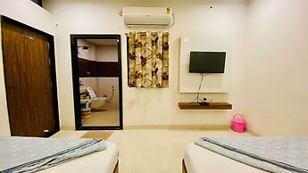 Hotel Gayatri Palace