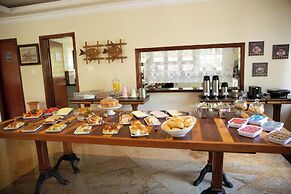 Pousada Costa Rielli