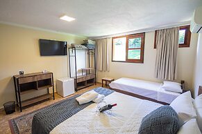 Pousada Costa Rielli