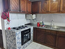 Casa com Piscina 50000 lts Área Gourmet