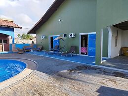 Casa com Piscina 50000 lts Área Gourmet