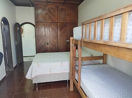 Casa com Piscina 50000 lts Área Gourmet