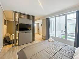 Ayres Apart San Telmo U102